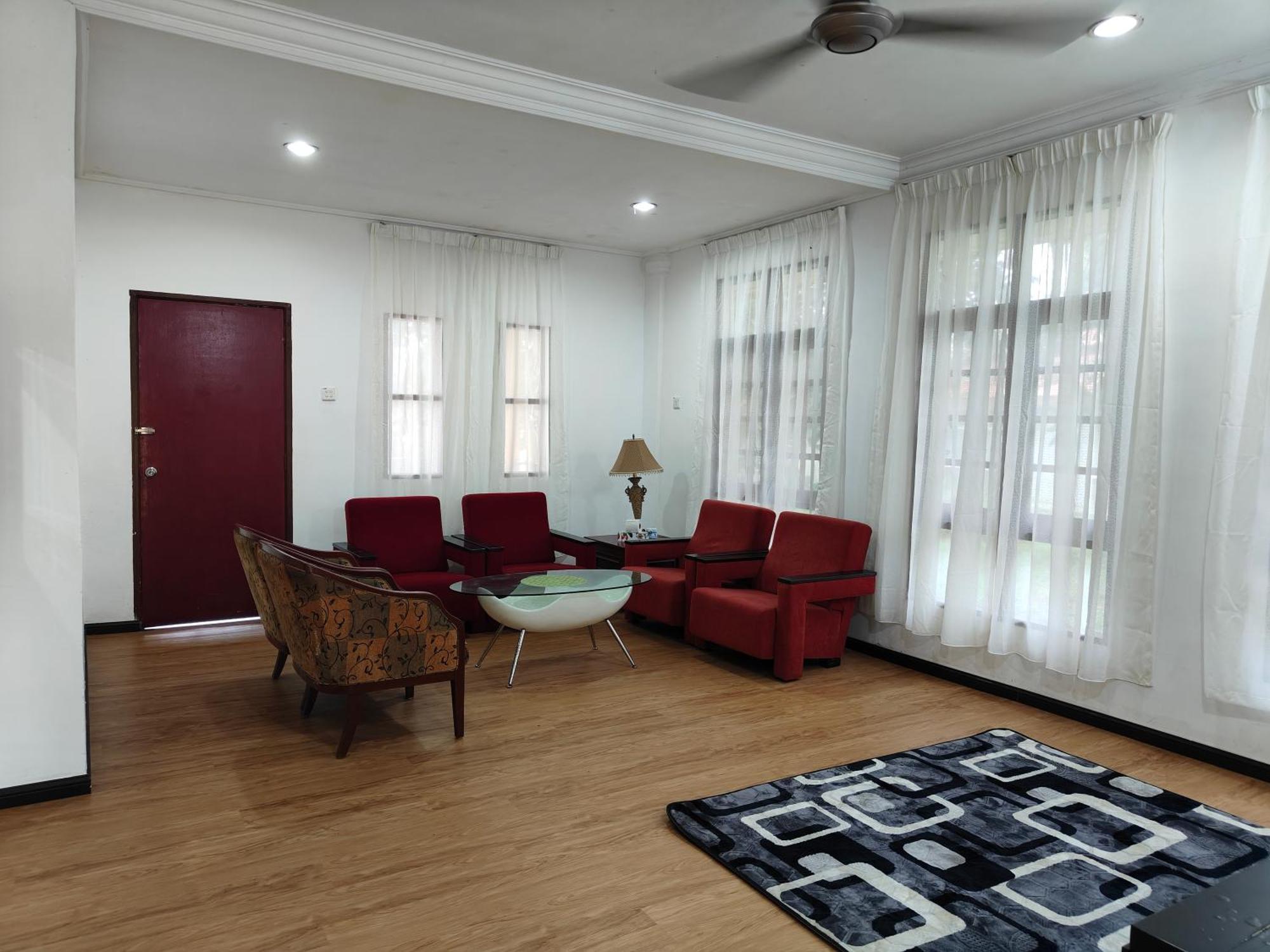 קואלה טרנגאנו Terengganu Equestrian Resort מראה חיצוני תמונה